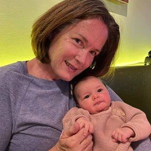 Meet your Posher, Dana